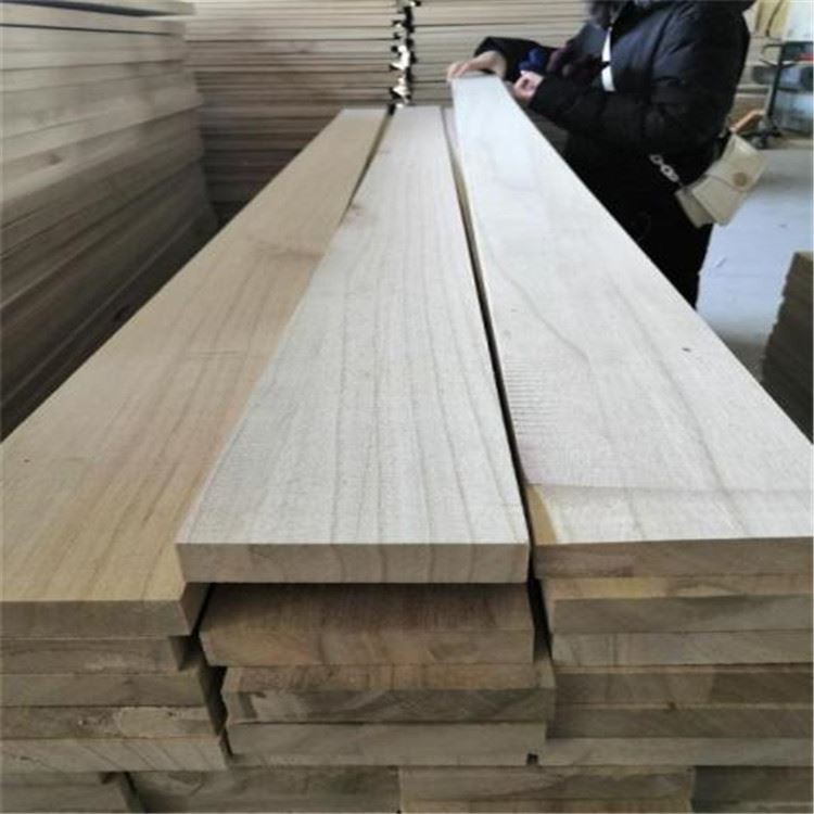 product-1-1 Grade-A-12%2F18mm-White-Paulownia-Wood-Board-Sawn-Timber